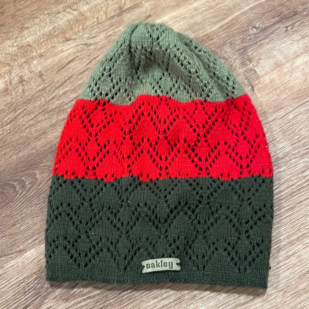 Oakley hat